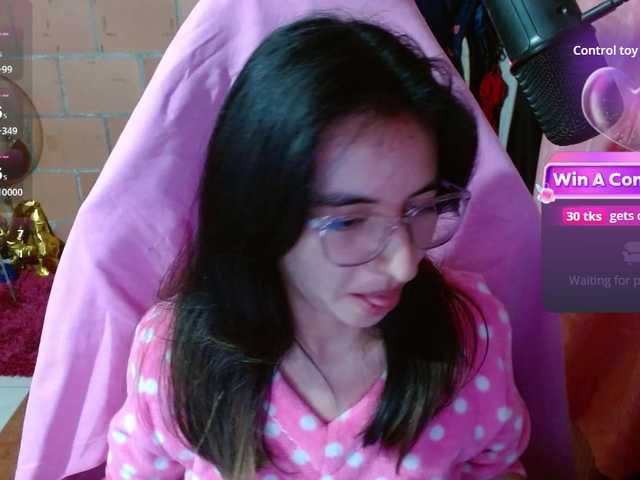 Maggie-Fox live cam on BongaCams