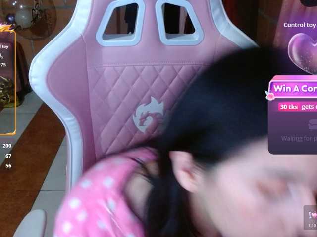 Maggie-Fox live cam on BongaCams