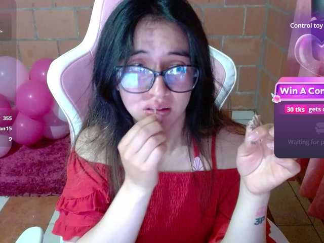 Maggie-Fox live cam on BongaCams