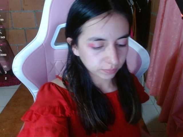 Maggie-Fox live cam on BongaCams