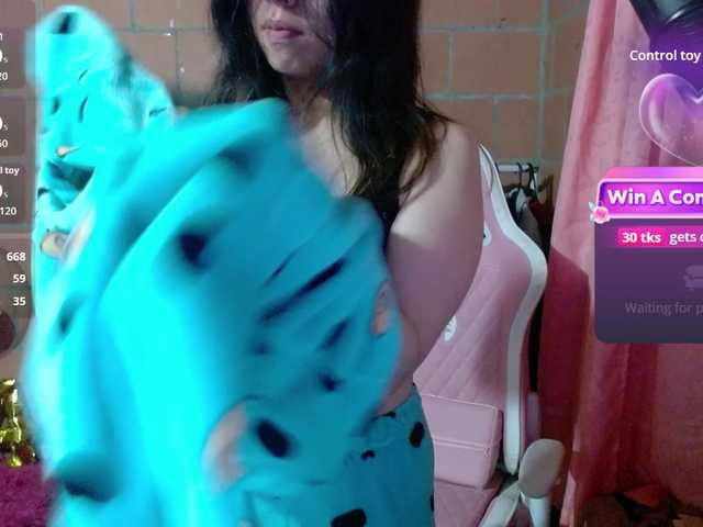 Maggie-Fox live cam on BongaCams