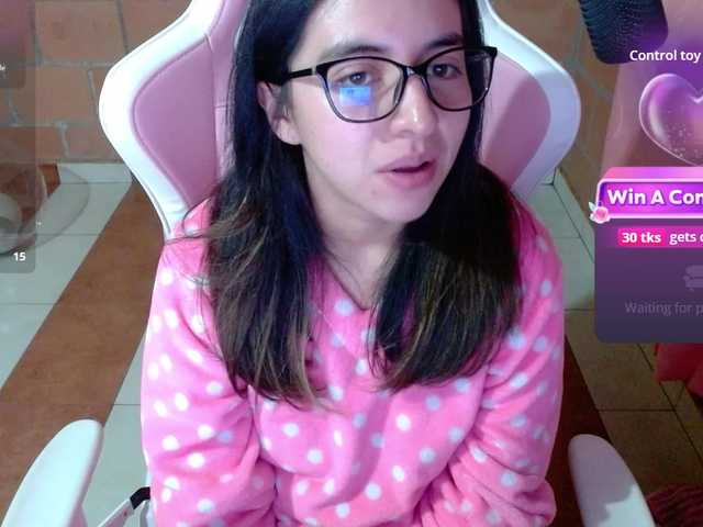 Maggie-Fox live webcam show
