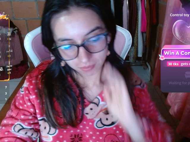 Maggie-Fox live cam preview