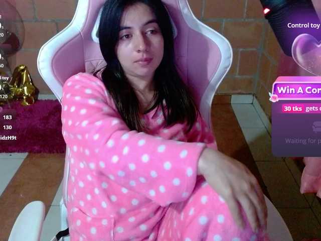 Maggie-Fox live webcam show