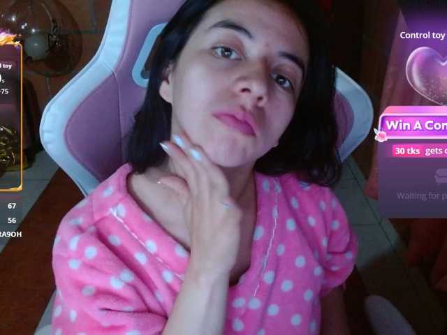 Maggie-Fox live cam on BongaCams