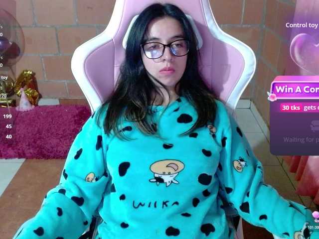 Maggie-Fox live webcam show