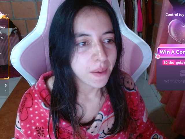Maggie-Fox live cam preview