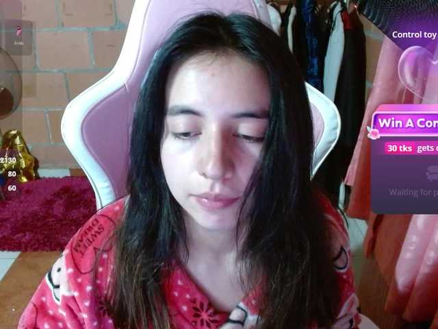 Maggie-Fox live cam on BongaCams