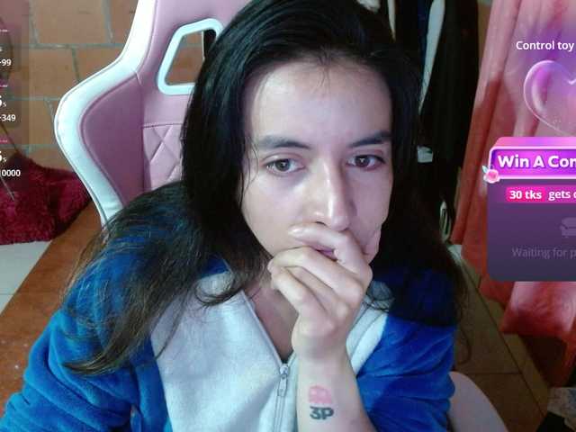 Maggie-Fox live cam on BongaCams