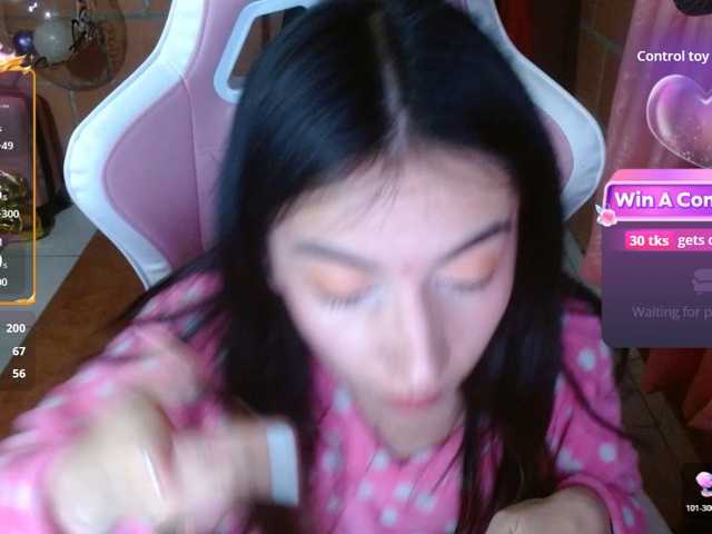 Maggie-Fox live cam on BongaCams