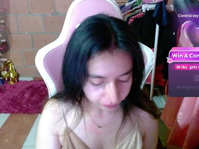Maggie-Fox live cam on BongaCams