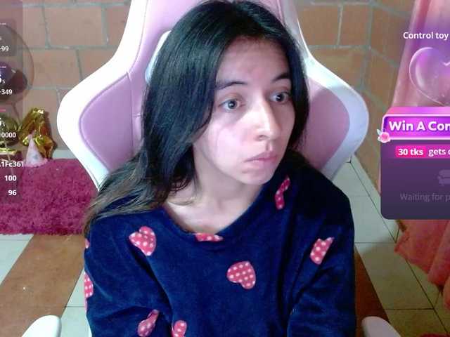 Maggie-Fox live cam on BongaCams