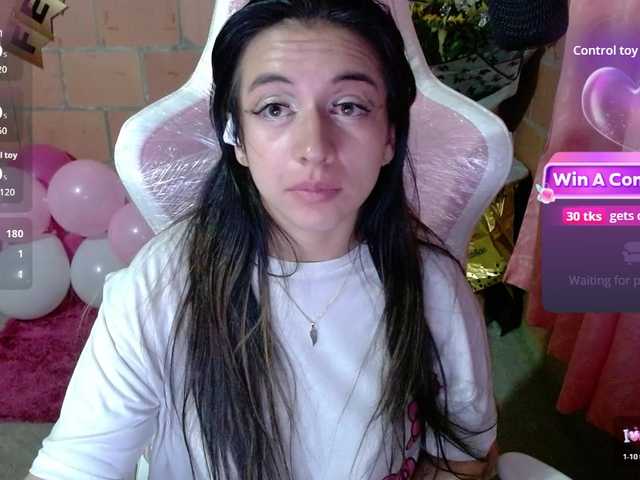 Maggie-Fox live cam on BongaCams