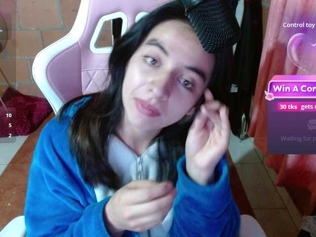 Maggie-Fox live cam on BongaCams