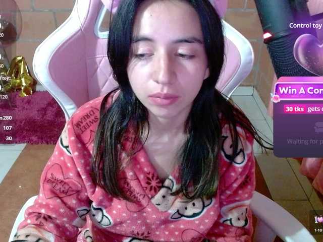 Maggie-Fox live webcam show