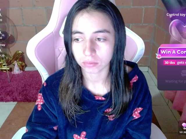 Maggie-Fox live webcam show