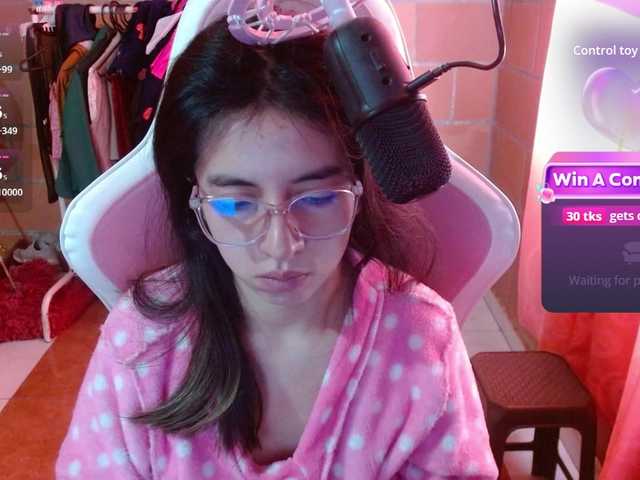 Maggie-Fox live cam on BongaCams