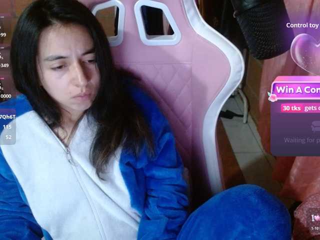 Maggie-Fox live cam on BongaCams