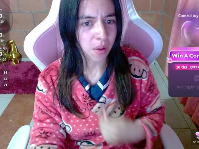 Maggie-Fox live cam on BongaCams