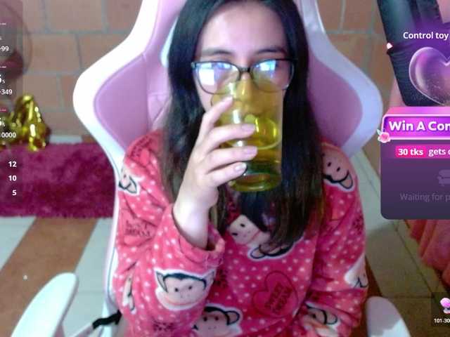 Maggie-Fox live cam on BongaCams
