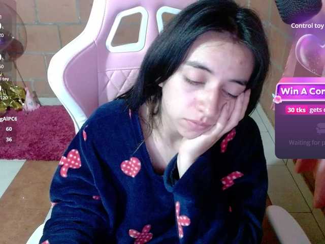 Maggie-Fox live cam on BongaCams