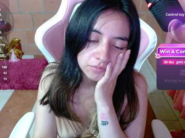 Maggie-Fox live webcam show