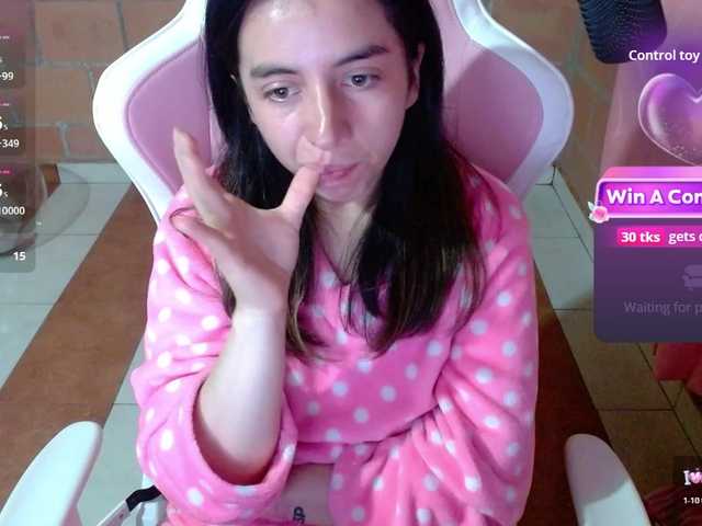 Maggie-Fox live webcam show