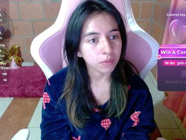 Maggie-Fox live cam on BongaCams