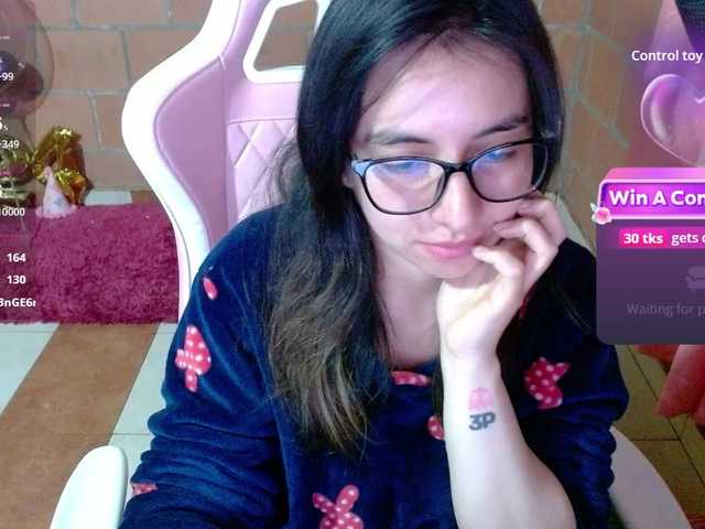 Maggie-Fox live webcam show