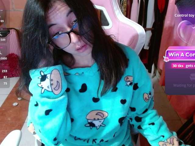 Maggie-Fox live cam on BongaCams
