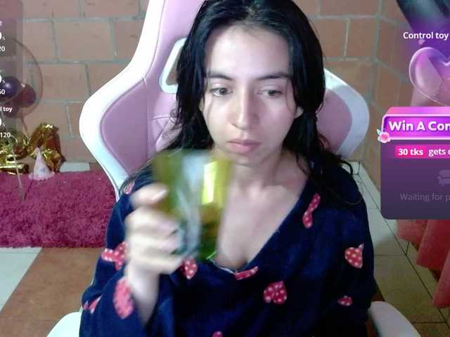 Maggie-Fox live webcam show