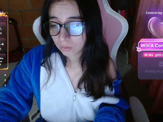 Maggie-Fox live cam preview