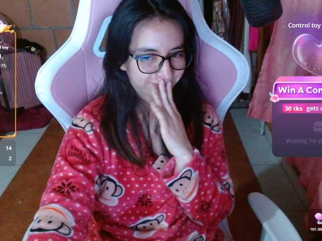 Maggie-Fox live cam on BongaCams