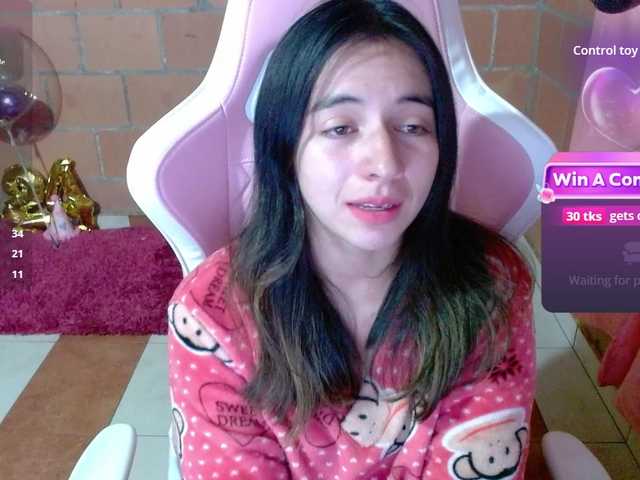 Maggie-Fox live cam on BongaCams