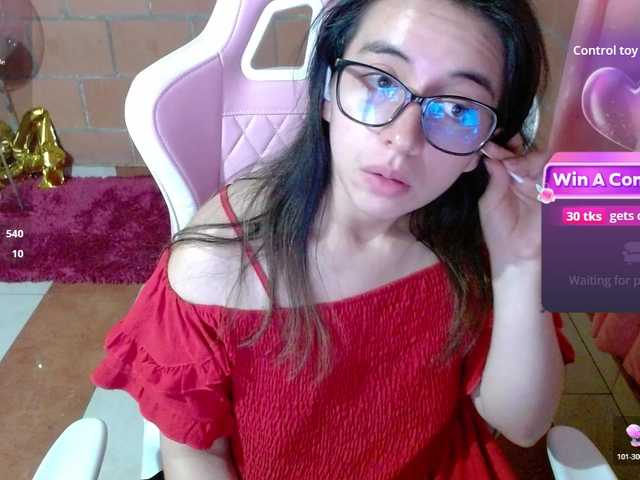 Maggie-Fox live cam on BongaCams