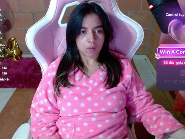 Maggie-Fox live webcam show