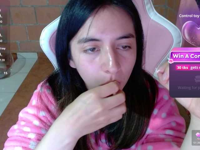Maggie-Fox live webcam show