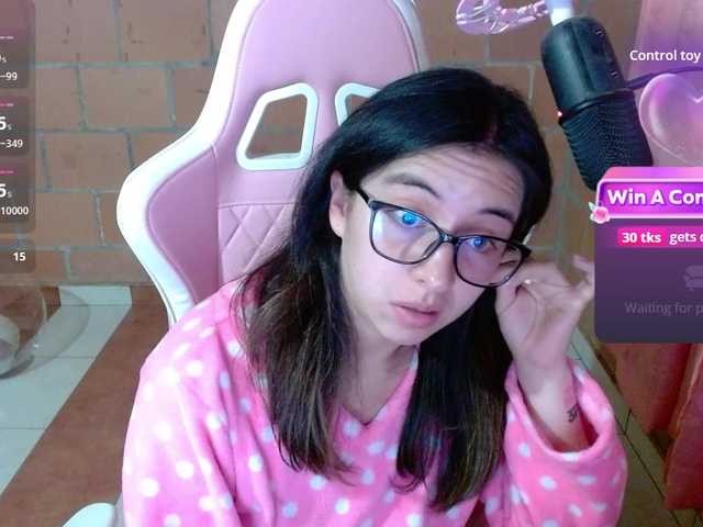 Maggie-Fox live webcam show