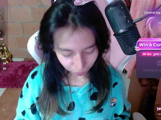Maggie-Fox live cam on BongaCams