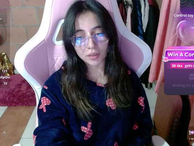 Maggie-Fox live cam on BongaCams