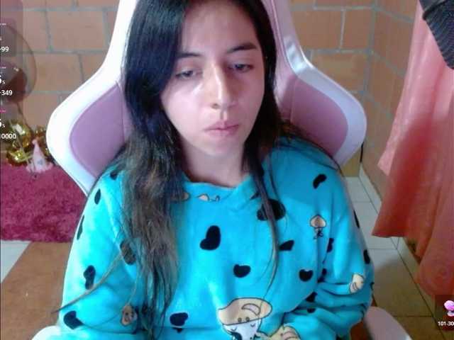 Maggie-Fox live cam on BongaCams