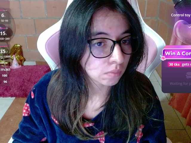 Maggie-Fox live cam on BongaCams