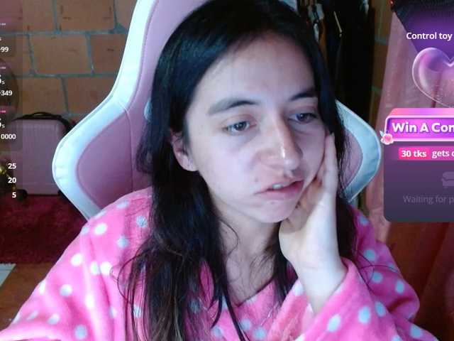Maggie-Fox live cam on BongaCams