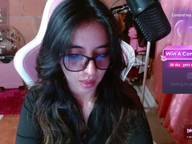 Maggie-Fox live cam on BongaCams