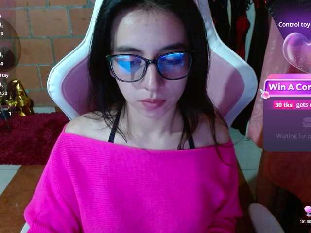 Maggie-Fox live cam on BongaCams
