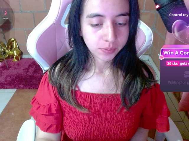 Maggie-Fox live webcam show