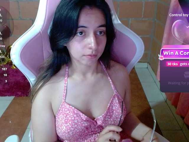 Maggie-Fox live webcam show
