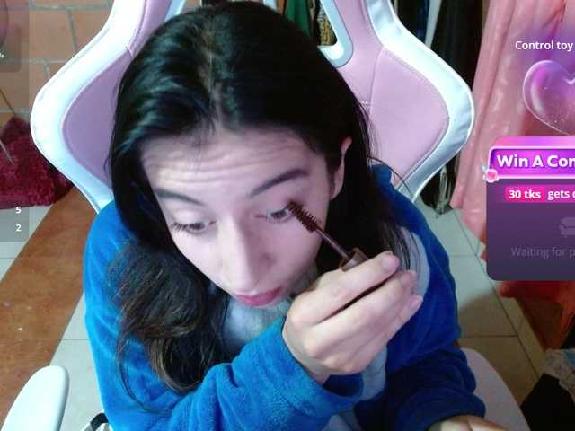 Maggie-Fox live cam on BongaCams