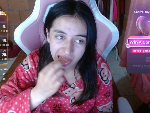 Maggie-Fox live cam on BongaCams