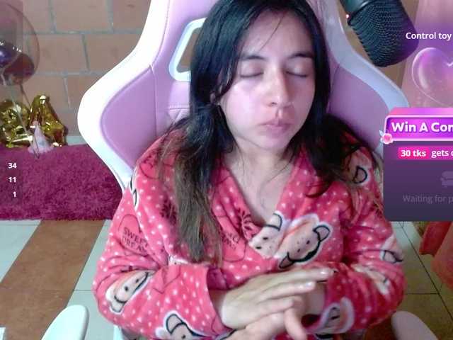 Maggie-Fox live cam on BongaCams